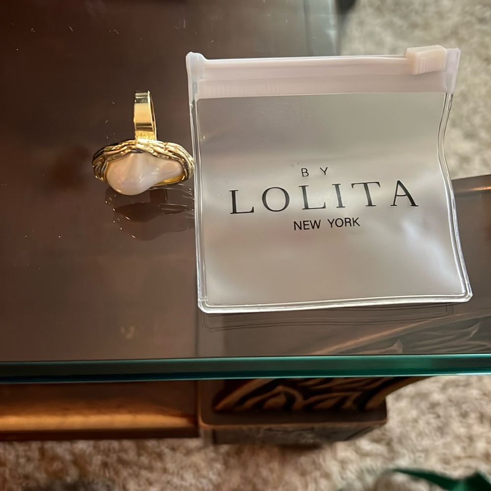 Gold Pearl Ring